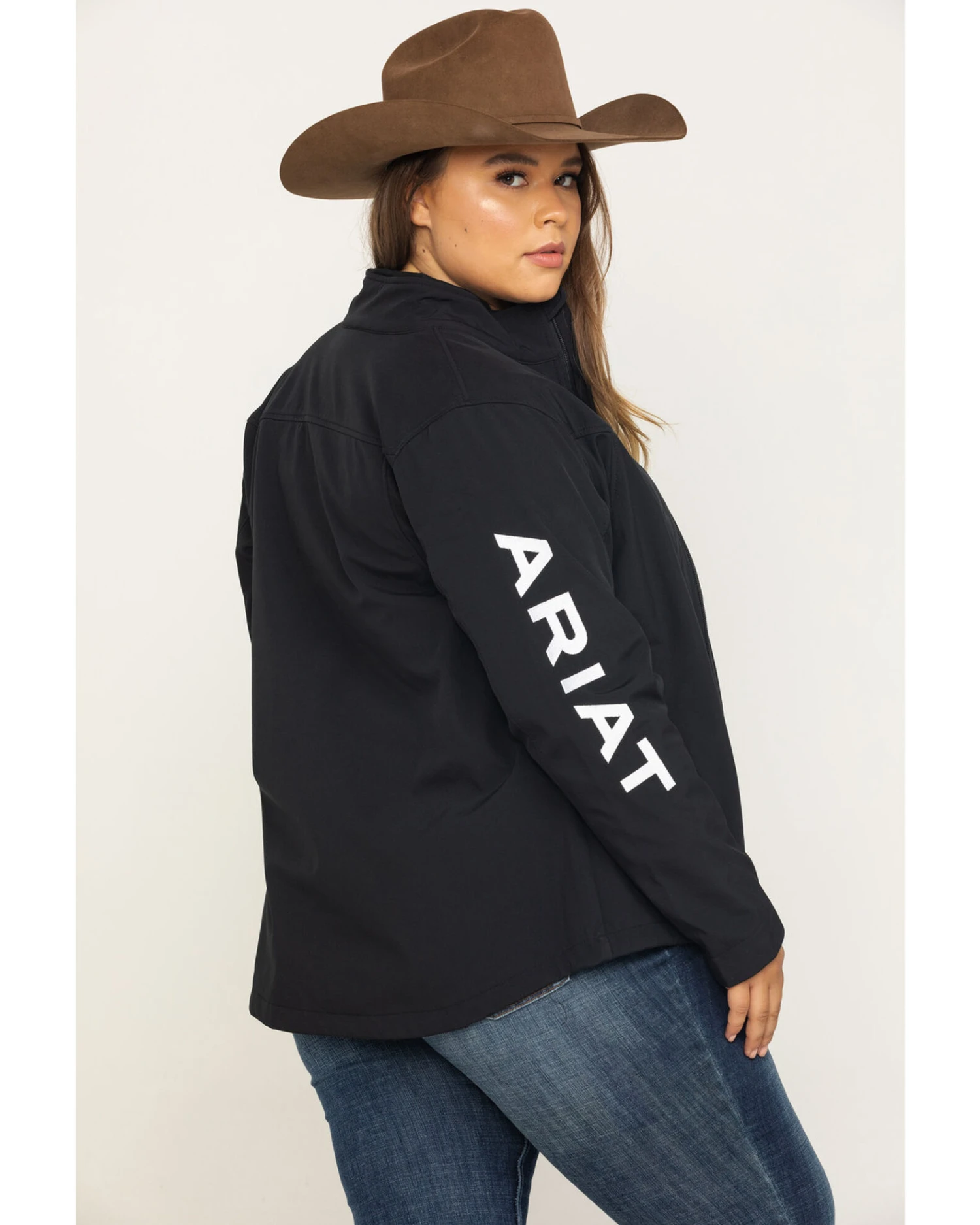 Ariat Women's Softshell Team Jacket - Plus 4 Ariat Women's Softshell Team Jacket - Plus - Image 2