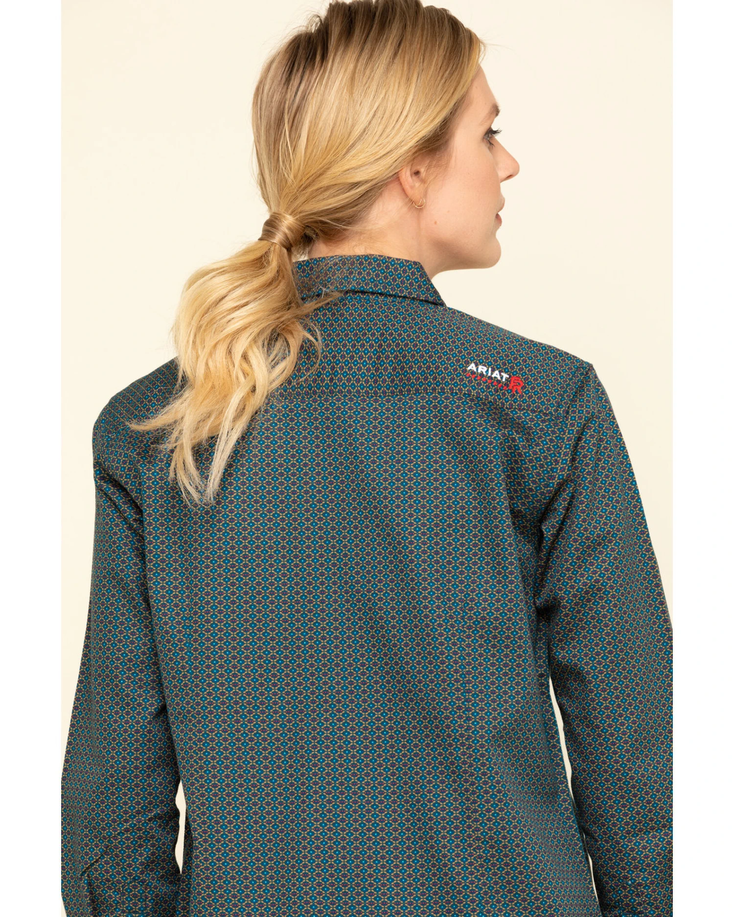 Ariat Women's FR Sierra Work Shirt 7 Ariat Women's FR Sierra Work Shirt - Image 5