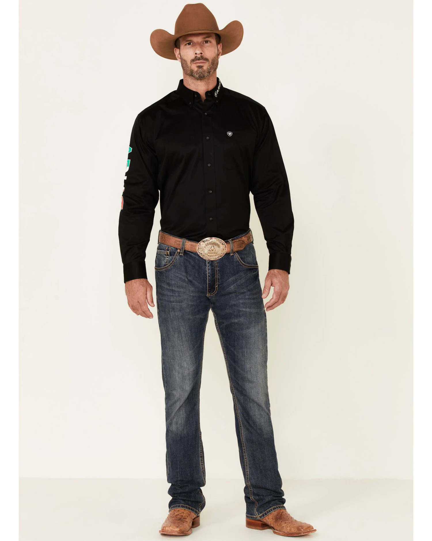 Ariat Men's Solid Team Mexico Logo Long Sleeve Button-Down Western Shirt 5 Ariat Men's Solid Team Mexico Logo Long Sleeve Button-Down Western Shirt - Image 3