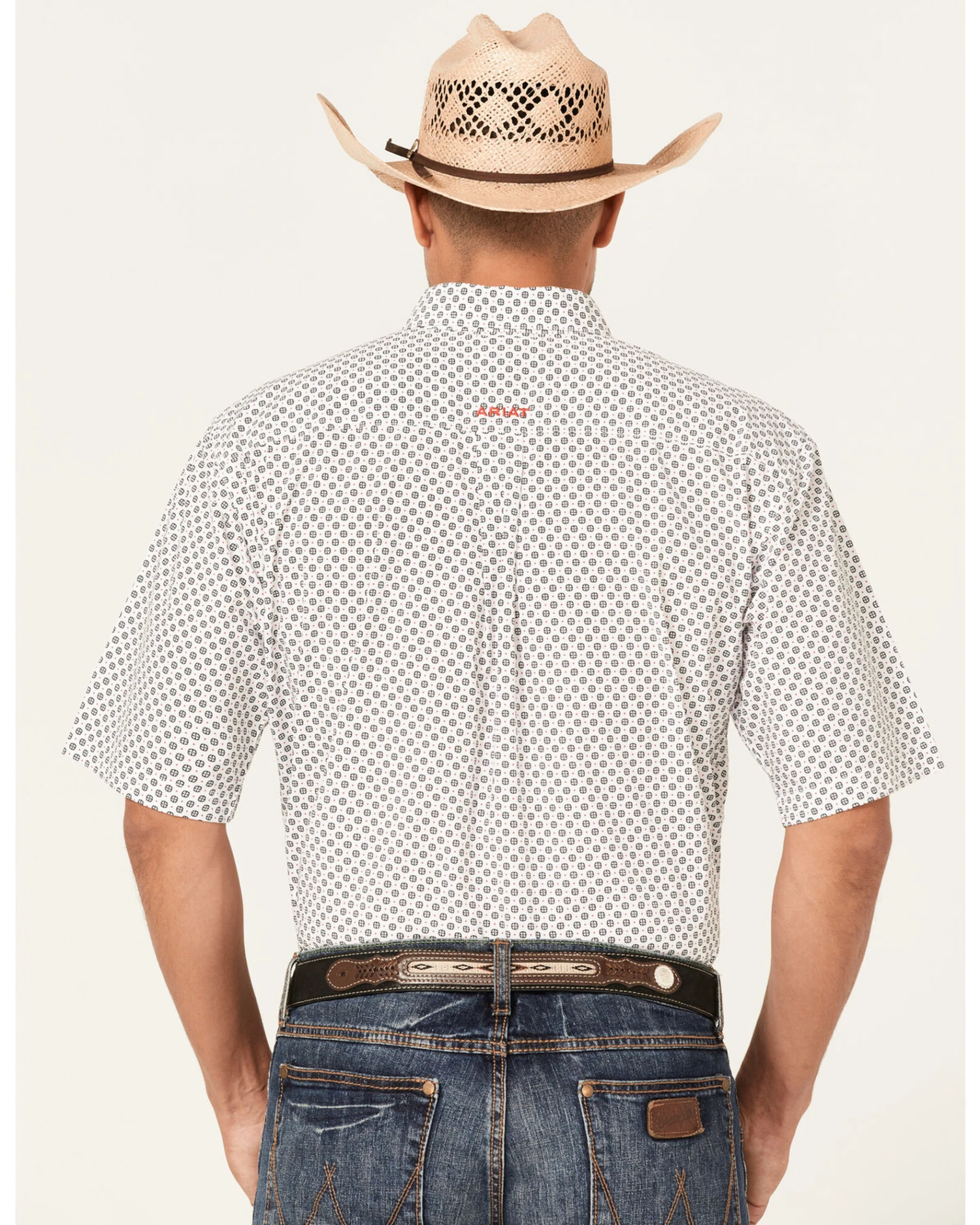 Ariat Men's Fionna Floral Geo Print Short Sleeve Button Down Western Shirt 4 Ariat Men's Fionna Floral Geo Print Short Sleeve Button Down Western Shirt - Image 2