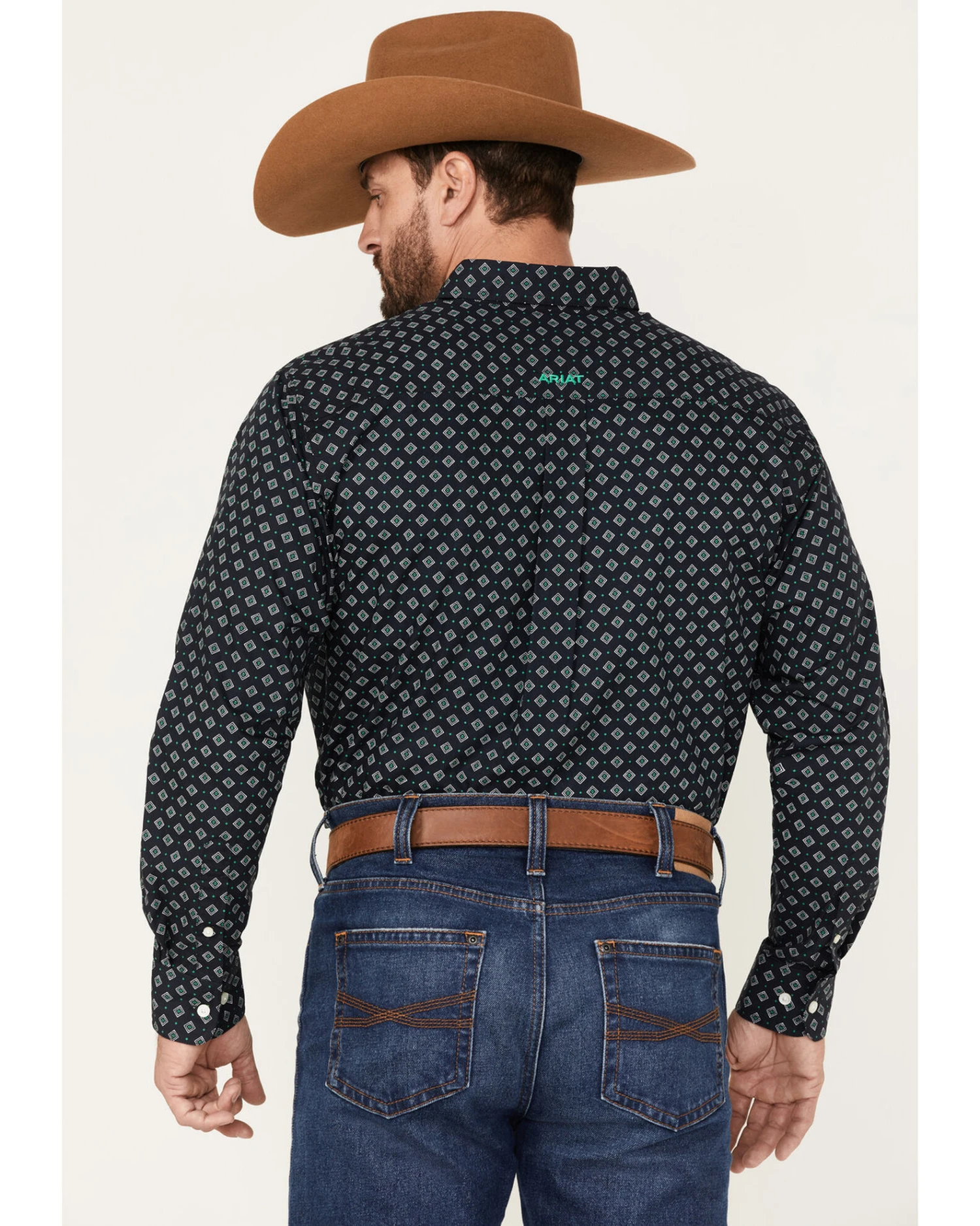 Ariat Men's Beckham Diamond Geo Print Button Down Western Shirt 6 Ariat Men's Beckham Diamond Geo Print Button Down Western Shirt - Image 4