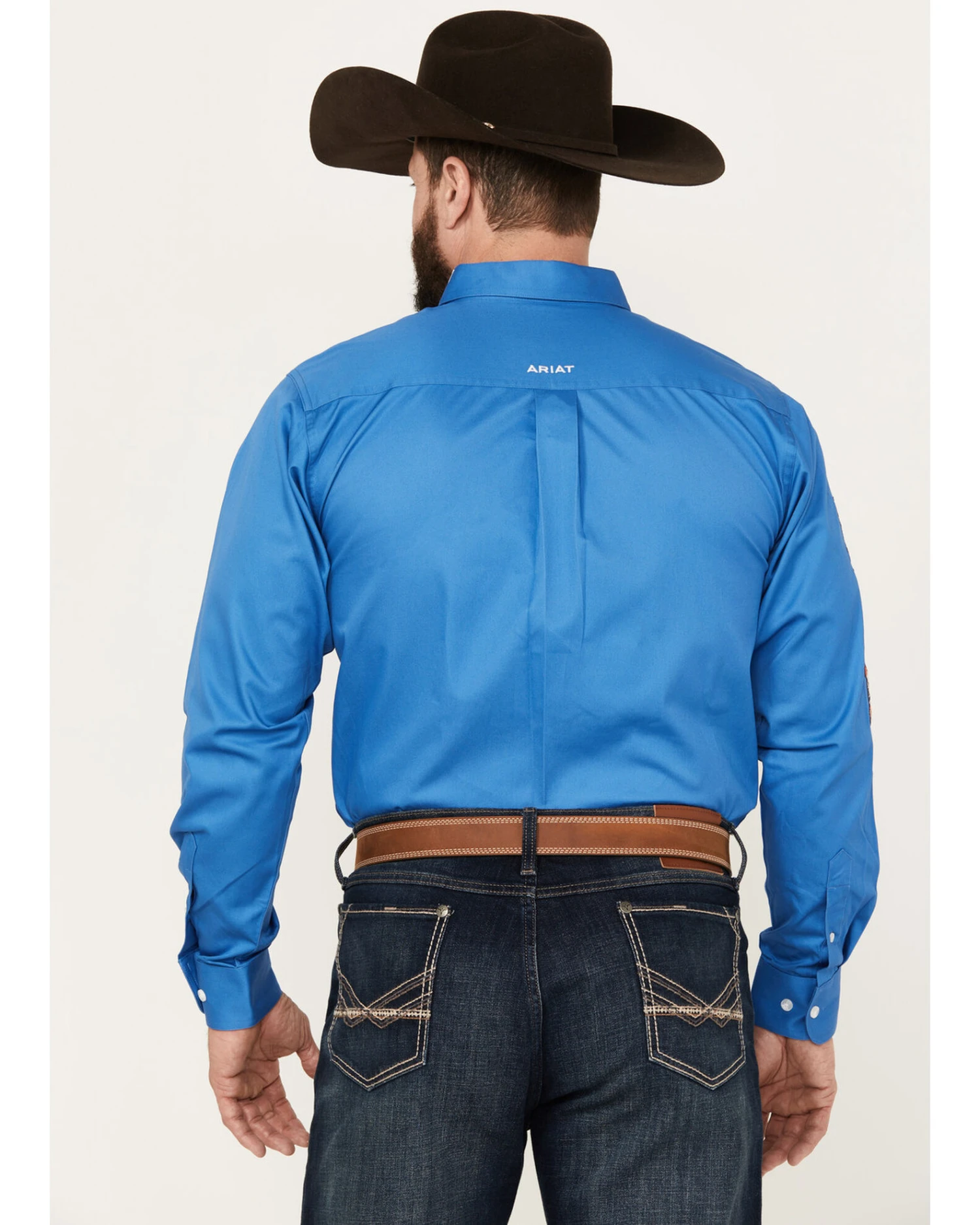 Ariat Men's Team Logo Twill Fitted Long Sleeve Button Down Western Shirt 6 Ariat Men's Team Logo Twill Fitted Long Sleeve Button Down Western Shirt - Image 4